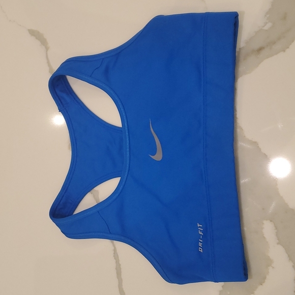Nike Sports Bra - Picture 2 of 4